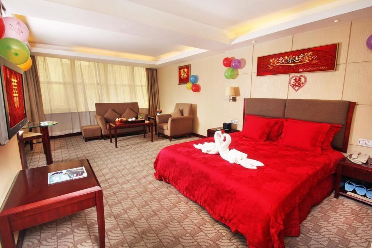 Huizhou Jinhuayue International Hotel Extérieur photo
