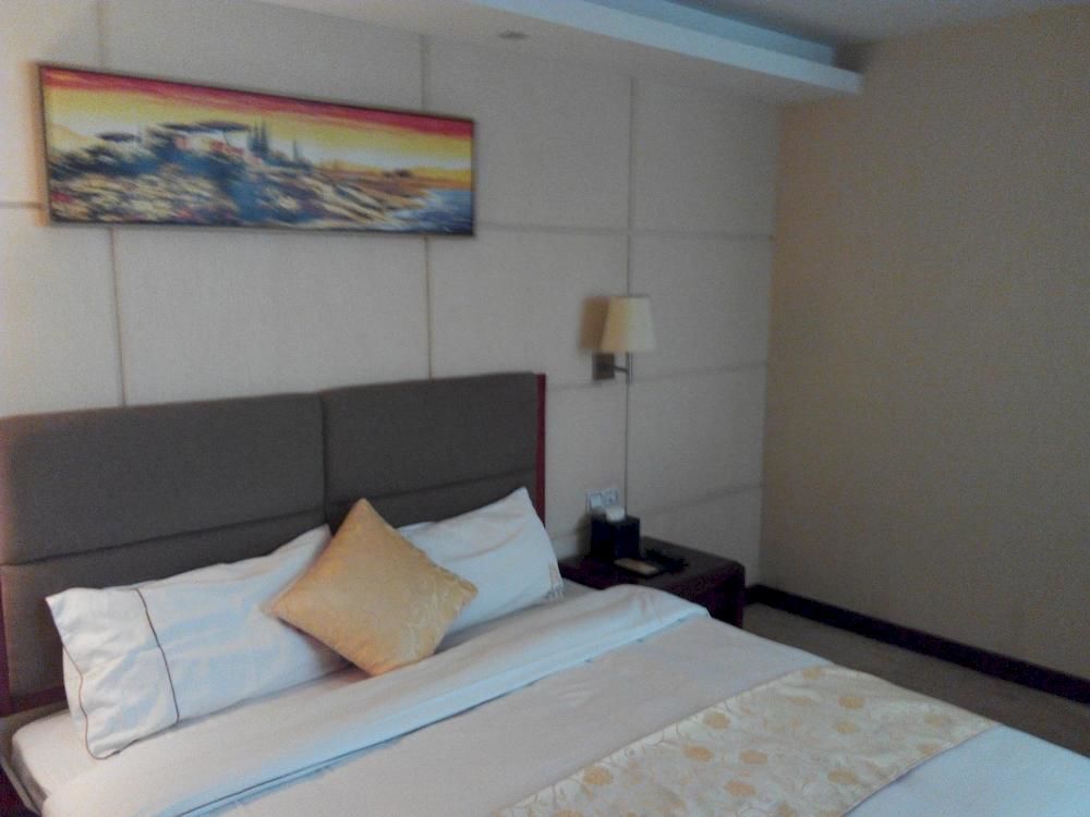 Huizhou Jinhuayue International Hotel Extérieur photo