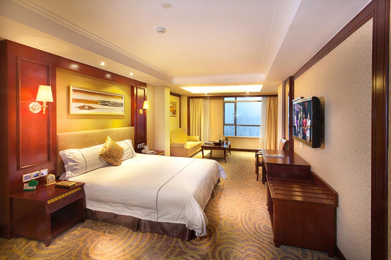 Huizhou Jinhuayue International Hotel Extérieur photo