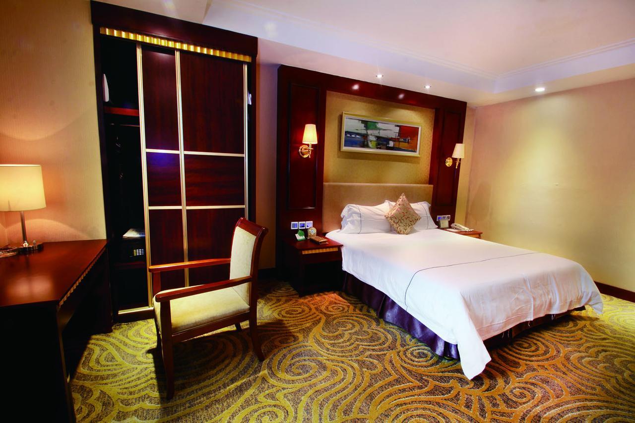 Huizhou Jinhuayue International Hotel Extérieur photo